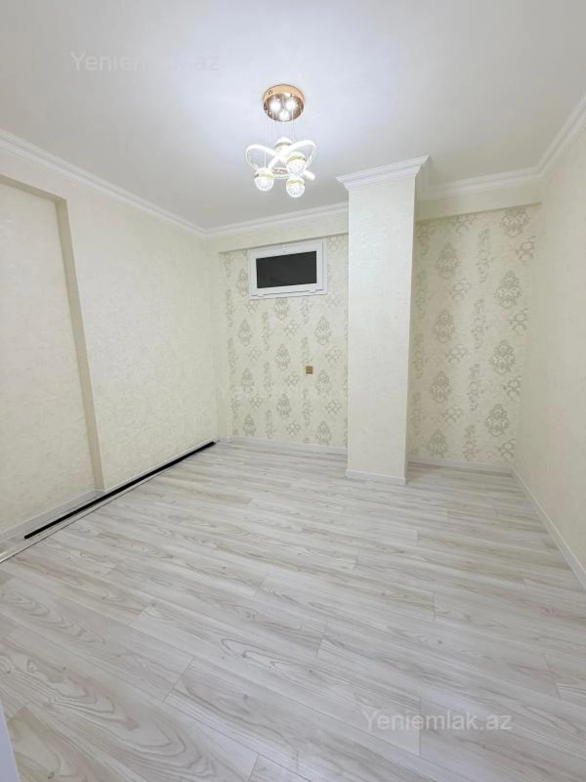 Satılır 3 otaqlı yeni tikili 93 m²