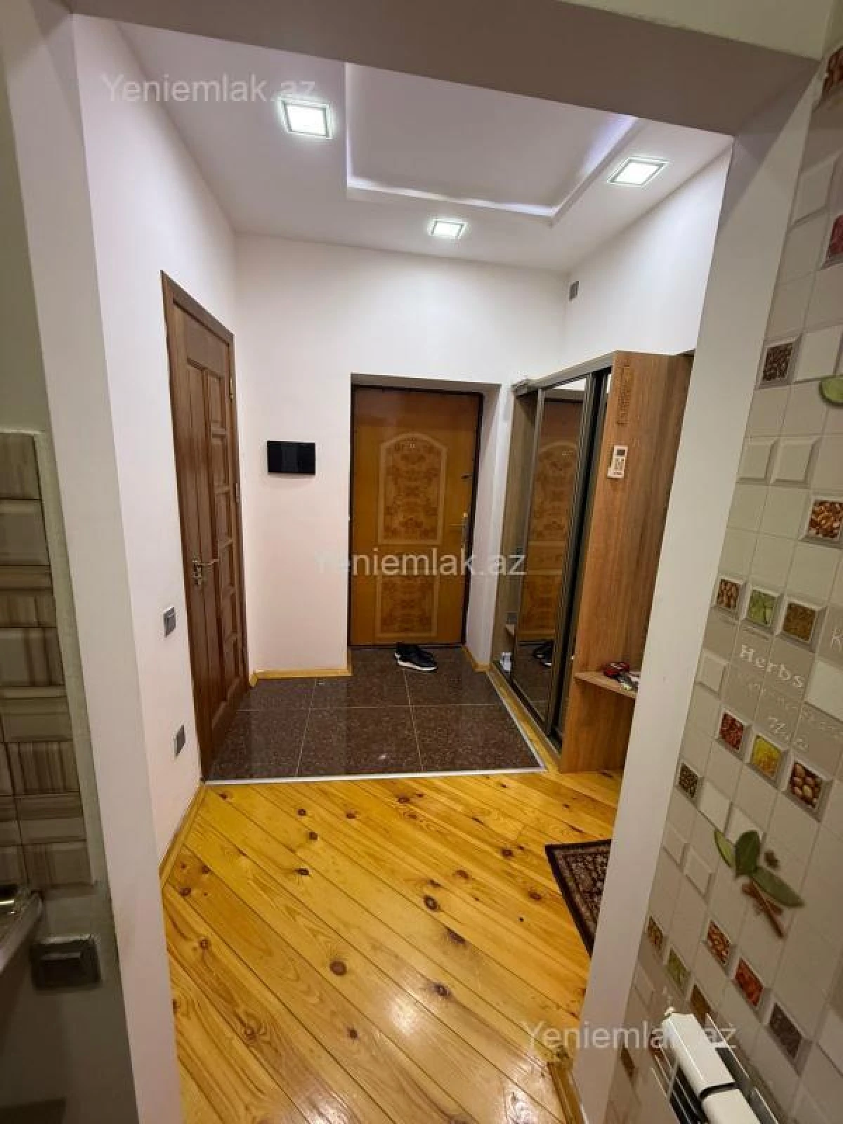 Satılır 2 otaqlı yeni tikili 55 m²