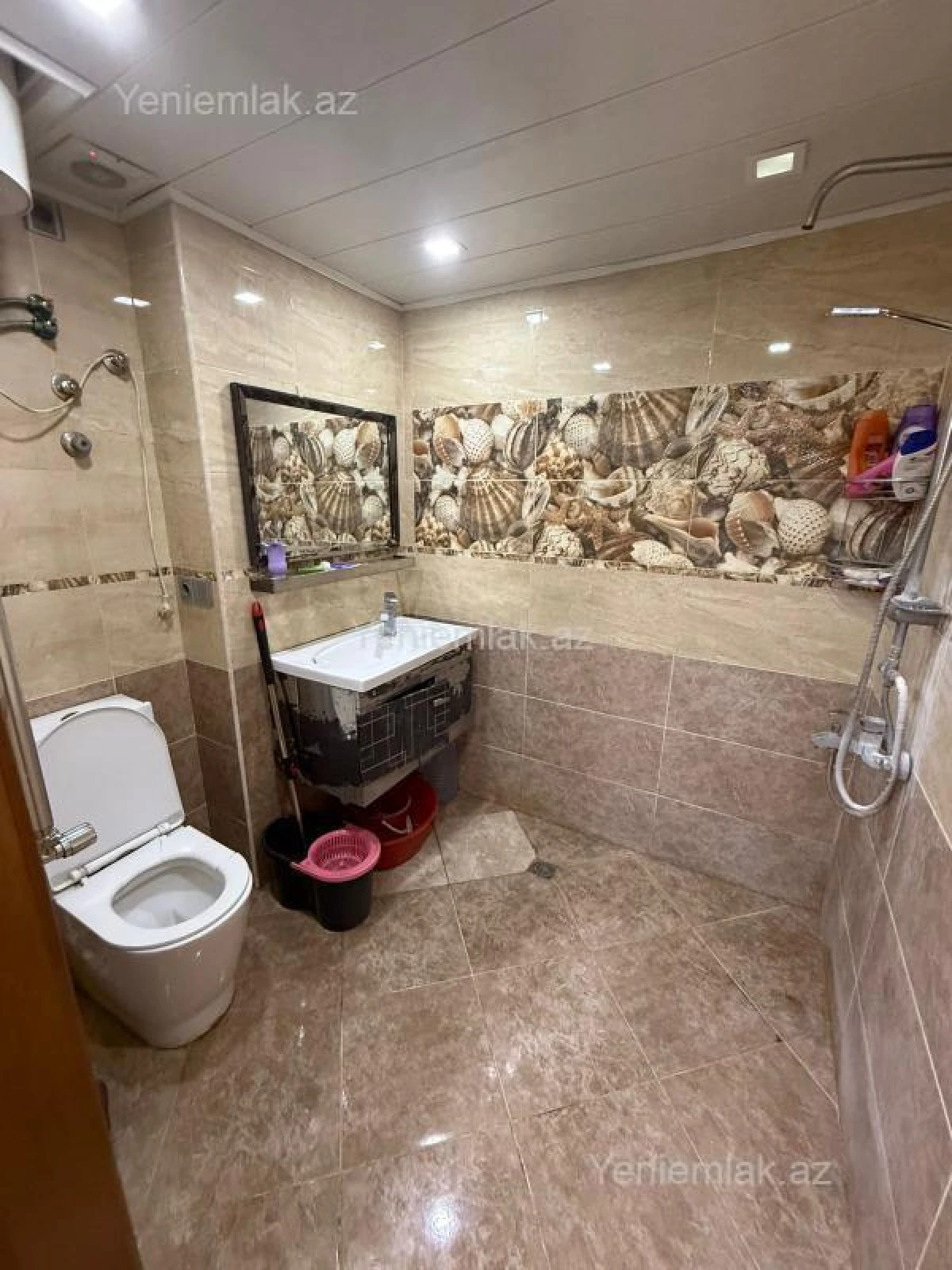 Satılır 2 otaqlı yeni tikili 55 m²