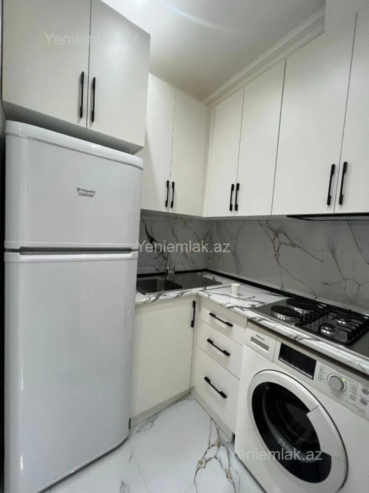 Satılır 2 otaqlı yeni tikili 55 m²