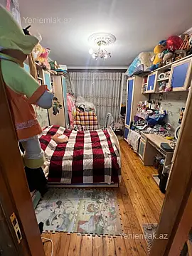 Satılır 5 otaqlı köhnə tikili 101 m²