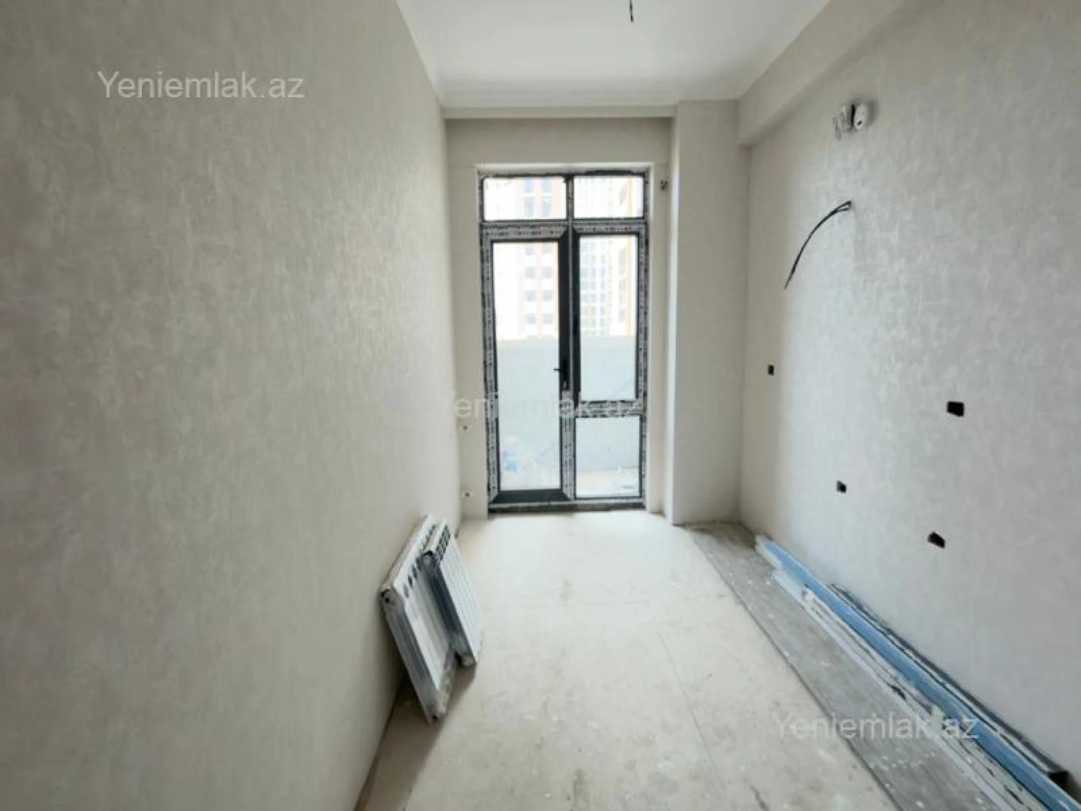 Satılır 3 otaqlı yeni tikili 83 m²