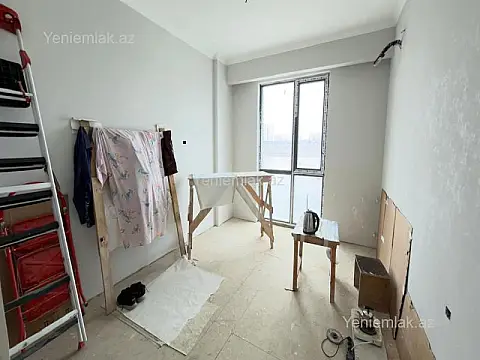 Satılır 3 otaqlı yeni tikili 83 m²