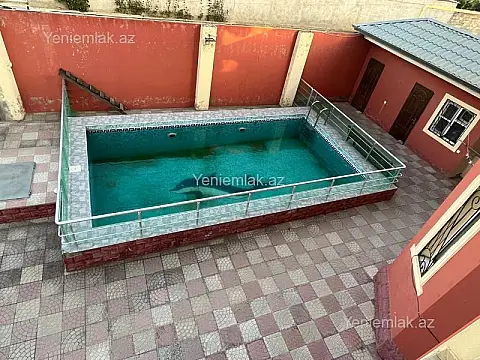 Satılır 7 otaqlı həyət evi 330 m²