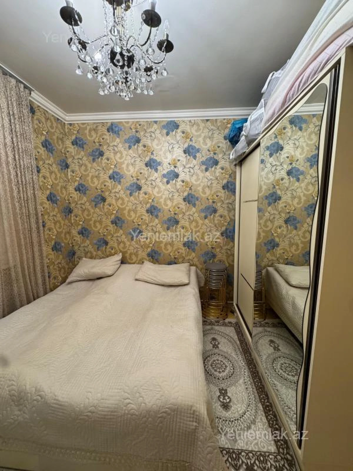 Satılır 1 otaqlı köhnə tikili 42 m²