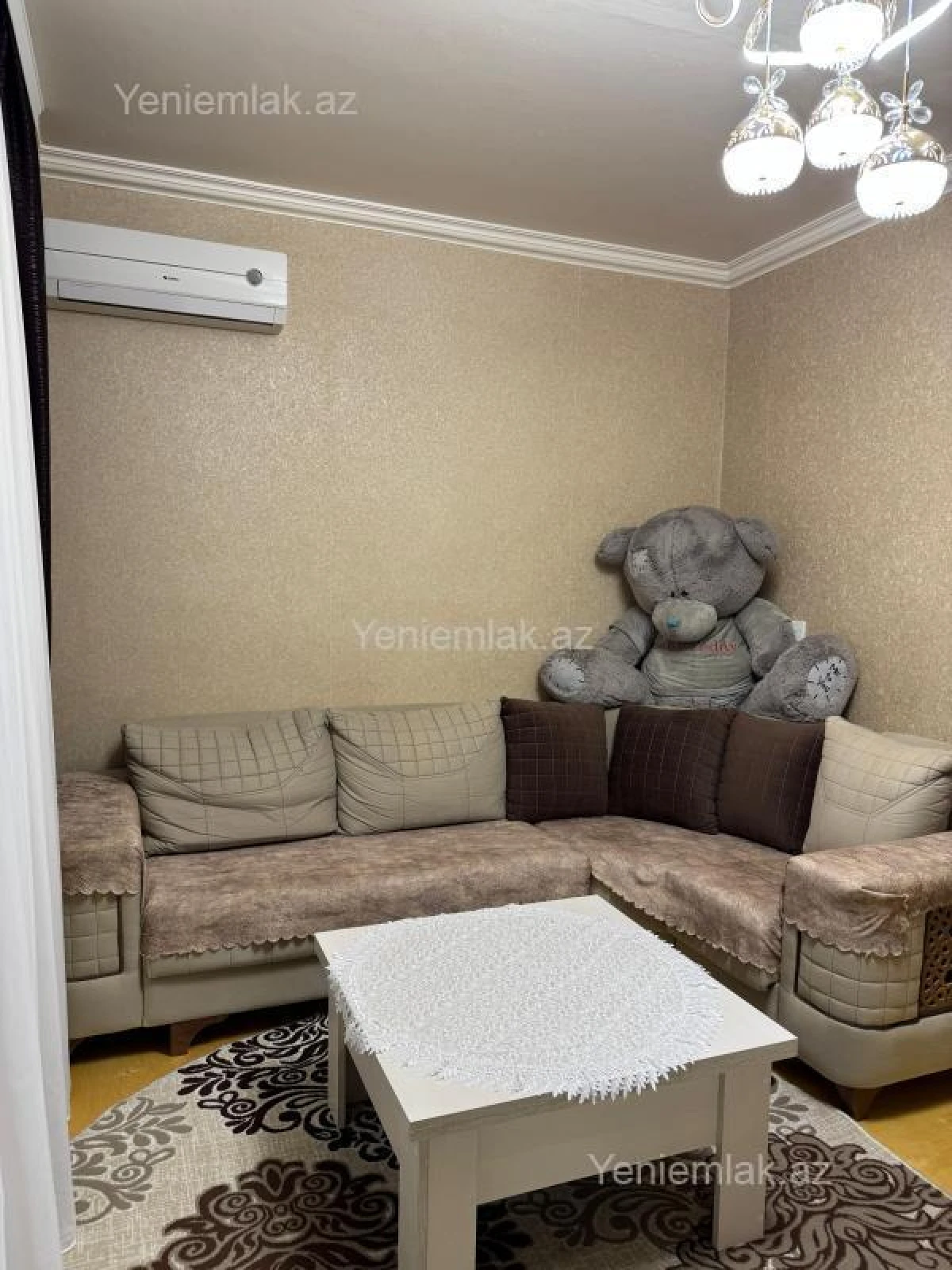 Satılır 1 otaqlı köhnə tikili 42 m²