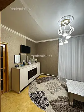 Satılır 1 otaqlı köhnə tikili 42 m²