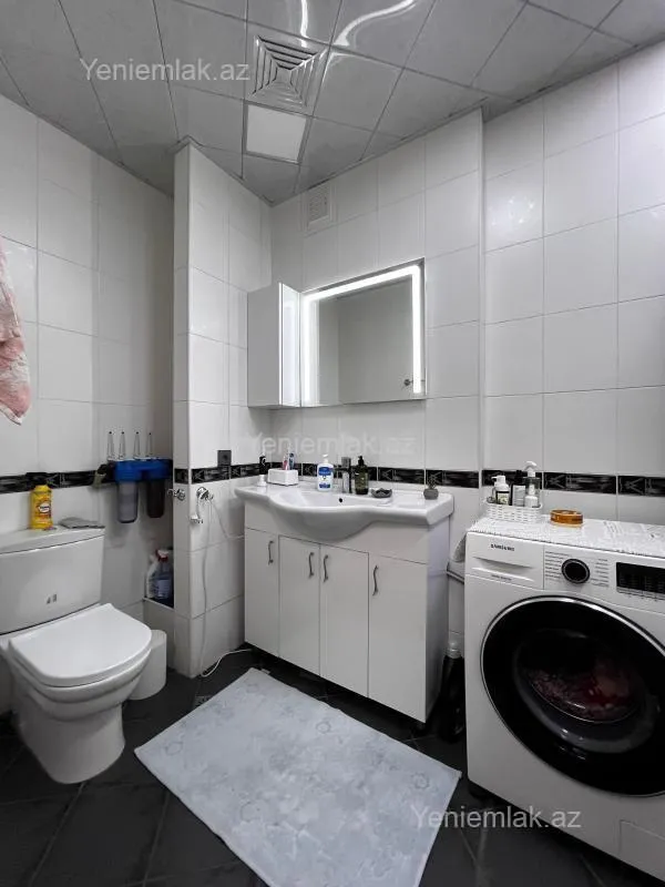 Satılır 3 otaqlı yeni tikili 170 m²