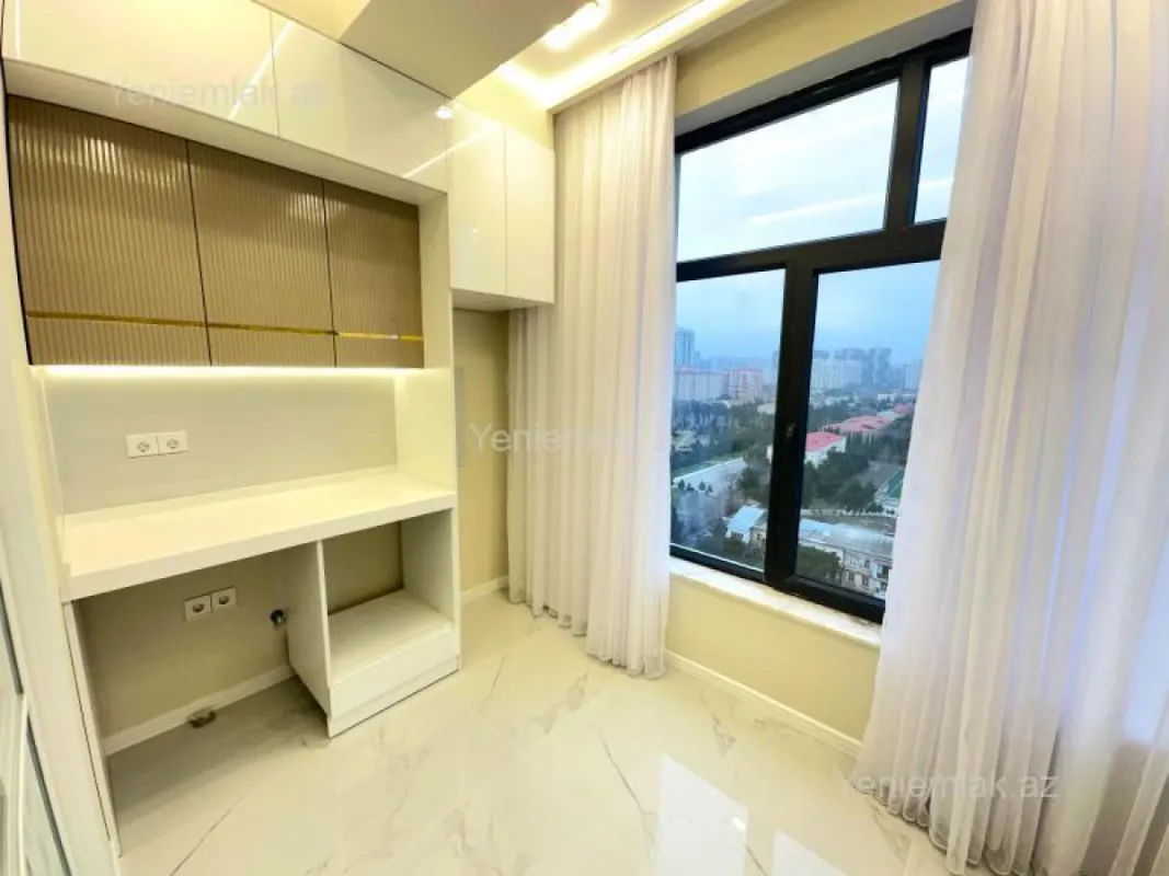 Satılır 2 otaqlı yeni tikili 69 m²