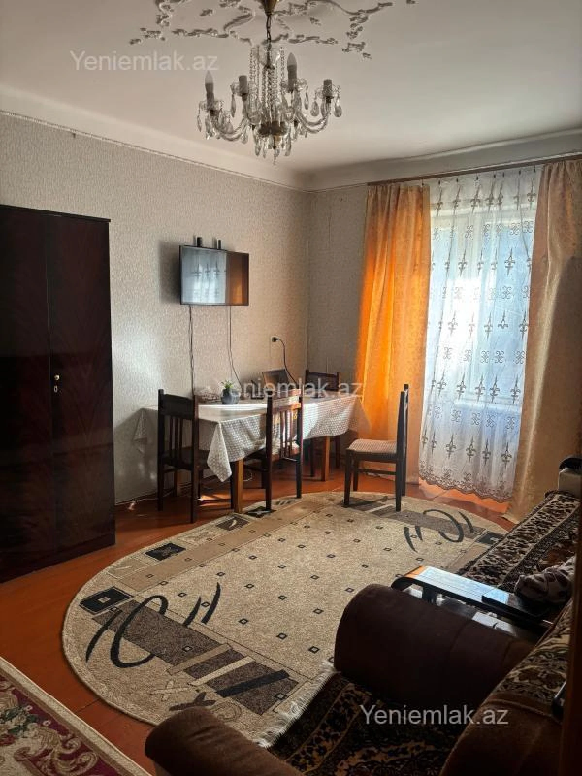 Satılır 3 otaqlı köhnə tikili 70 m²