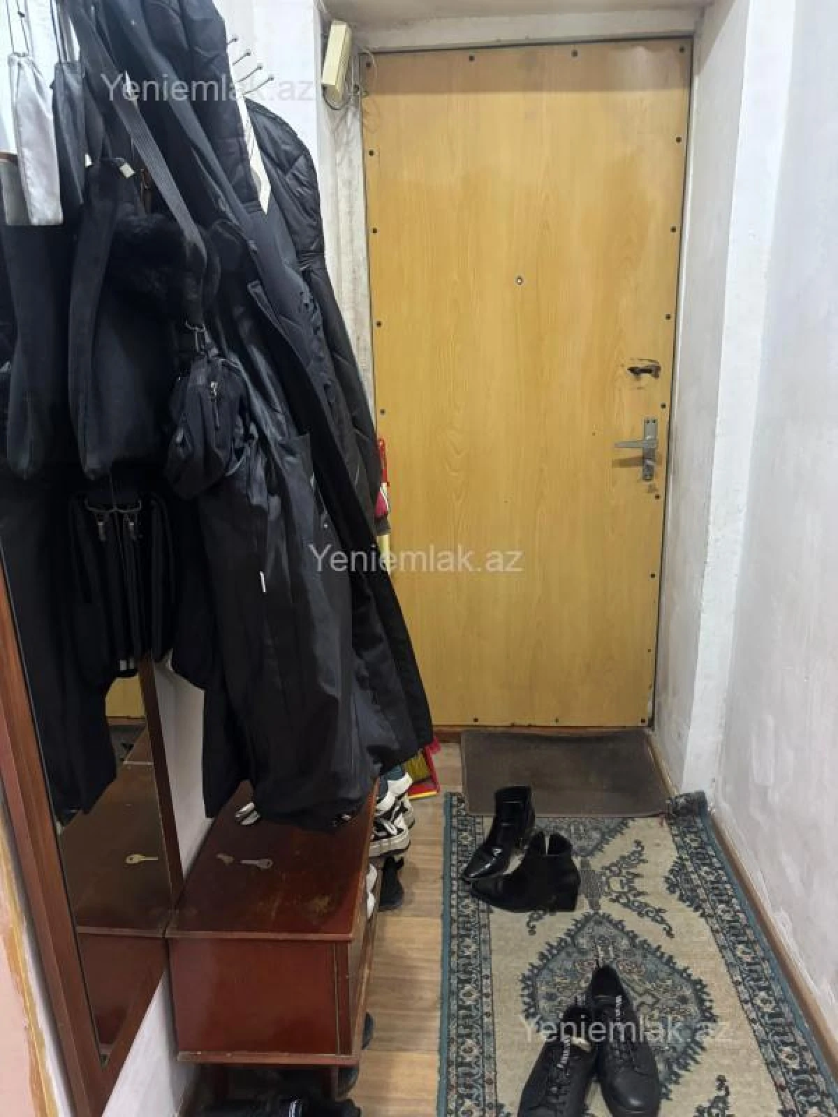 Satılır 3 otaqlı köhnə tikili 70 m²