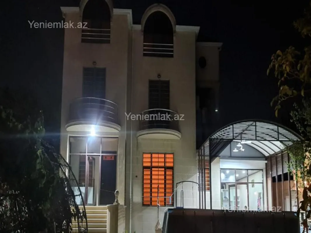 Satılır 6 otaqlı həyət evi 250 m²