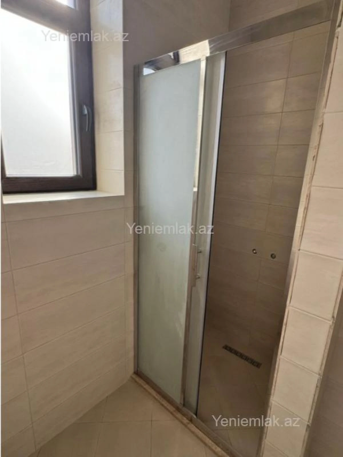 Satılır 6 otaqlı həyət evi 277 m²