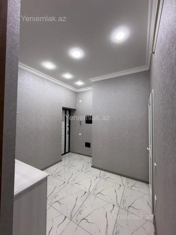Satılır 2 otaqlı yeni tikili 71 m²