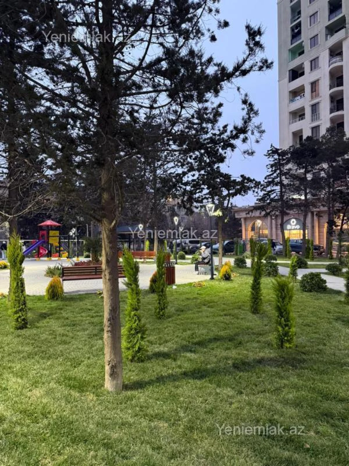 Satılır 2 otaqlı yeni tikili 71 m²