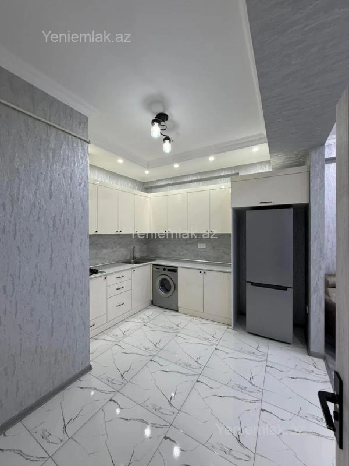 Satılır 2 otaqlı yeni tikili 71 m²