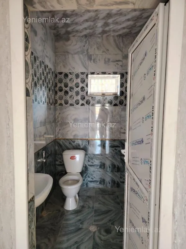 Satılır 3 otaqlı həyət evi 140 m²