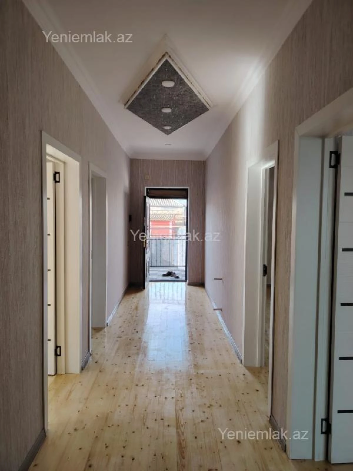 Satılır 3 otaqlı həyət evi 140 m²