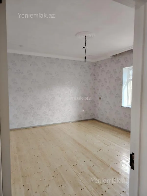 Satılır 3 otaqlı həyət evi 140 m²