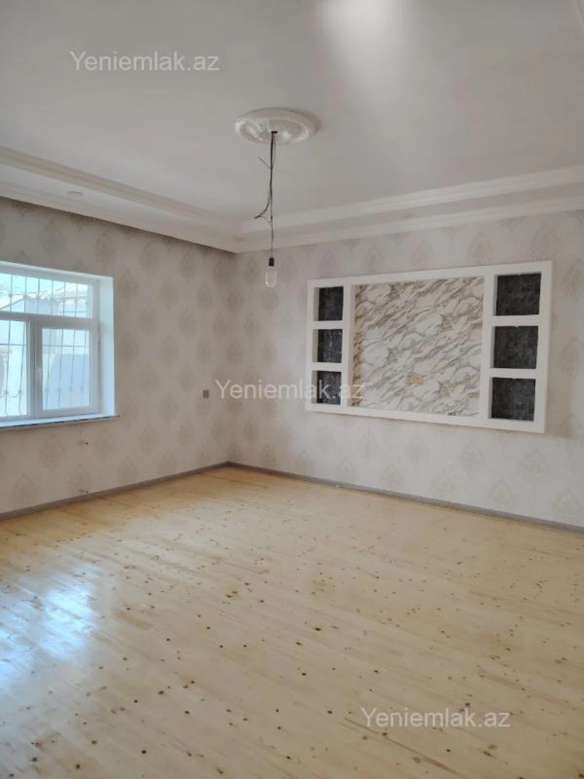 Satılır 3 otaqlı həyət evi 140 m²