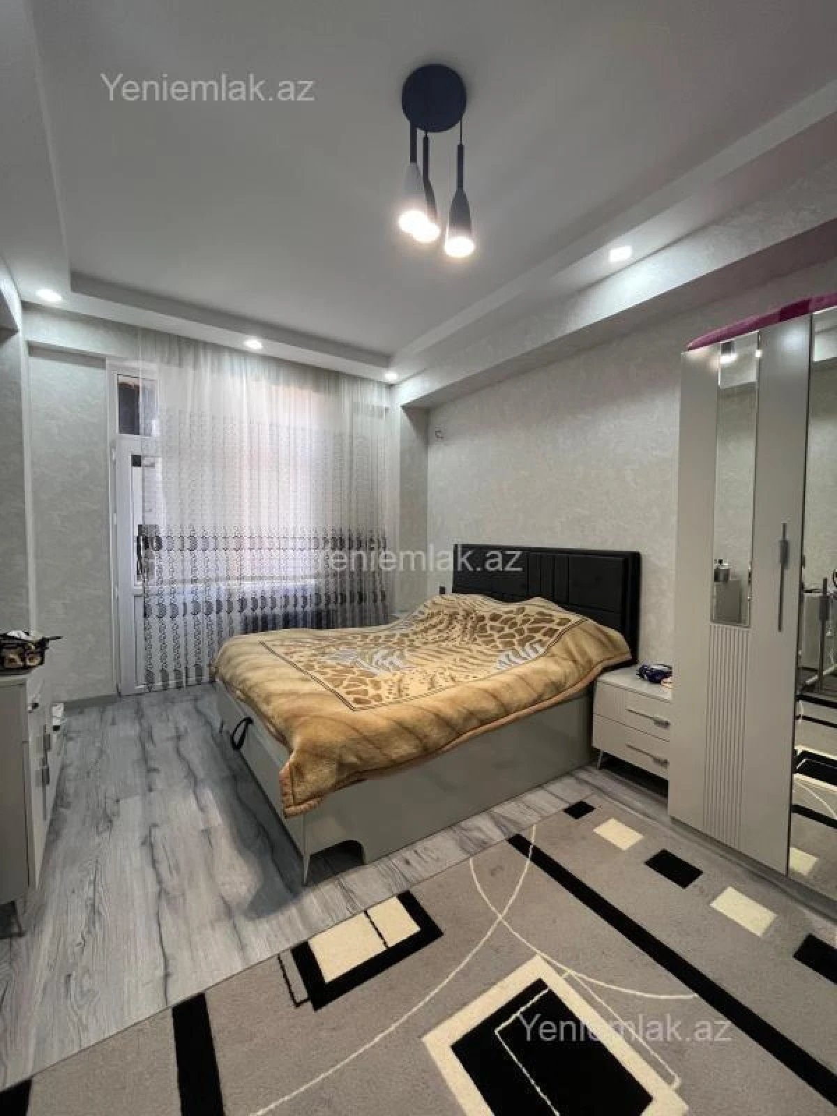 Satılır 2 otaqlı yeni tikili 73 m²