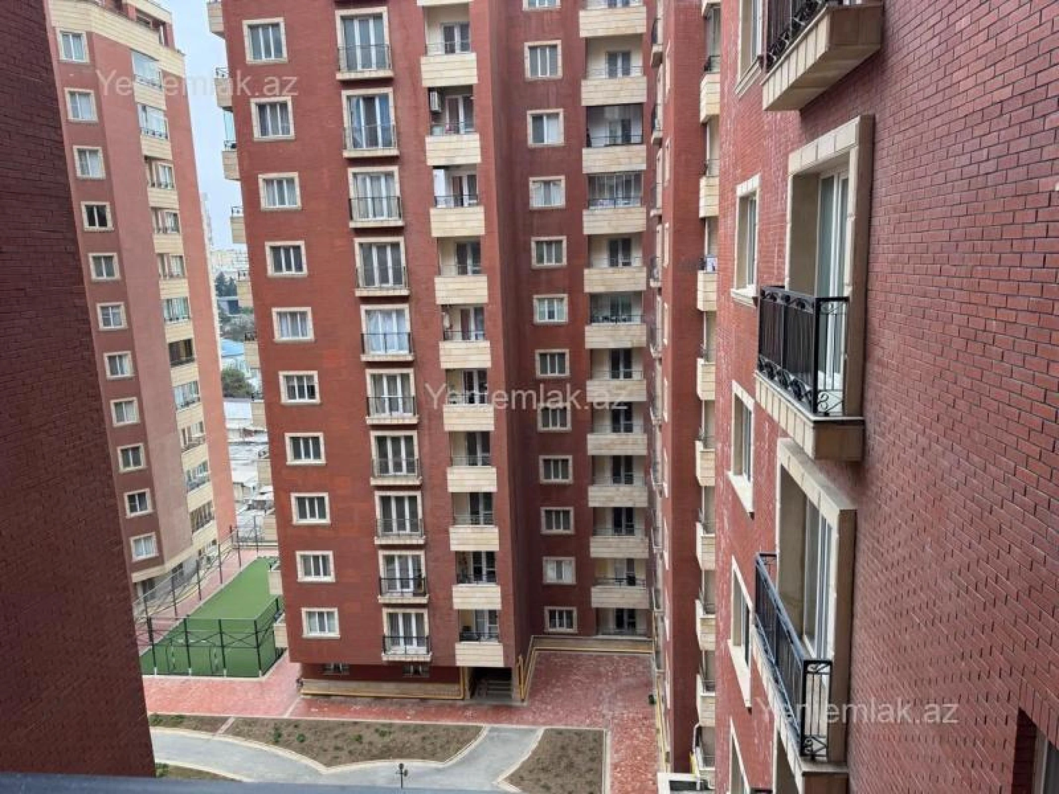 Satılır 3 otaqlı yeni tikili 151 m²