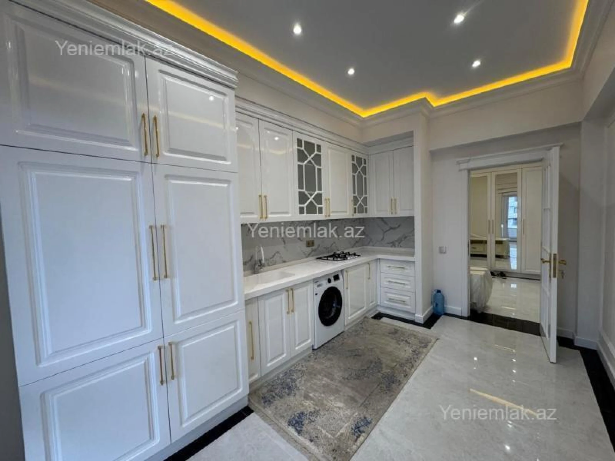 Satılır 3 otaqlı yeni tikili 151 m²