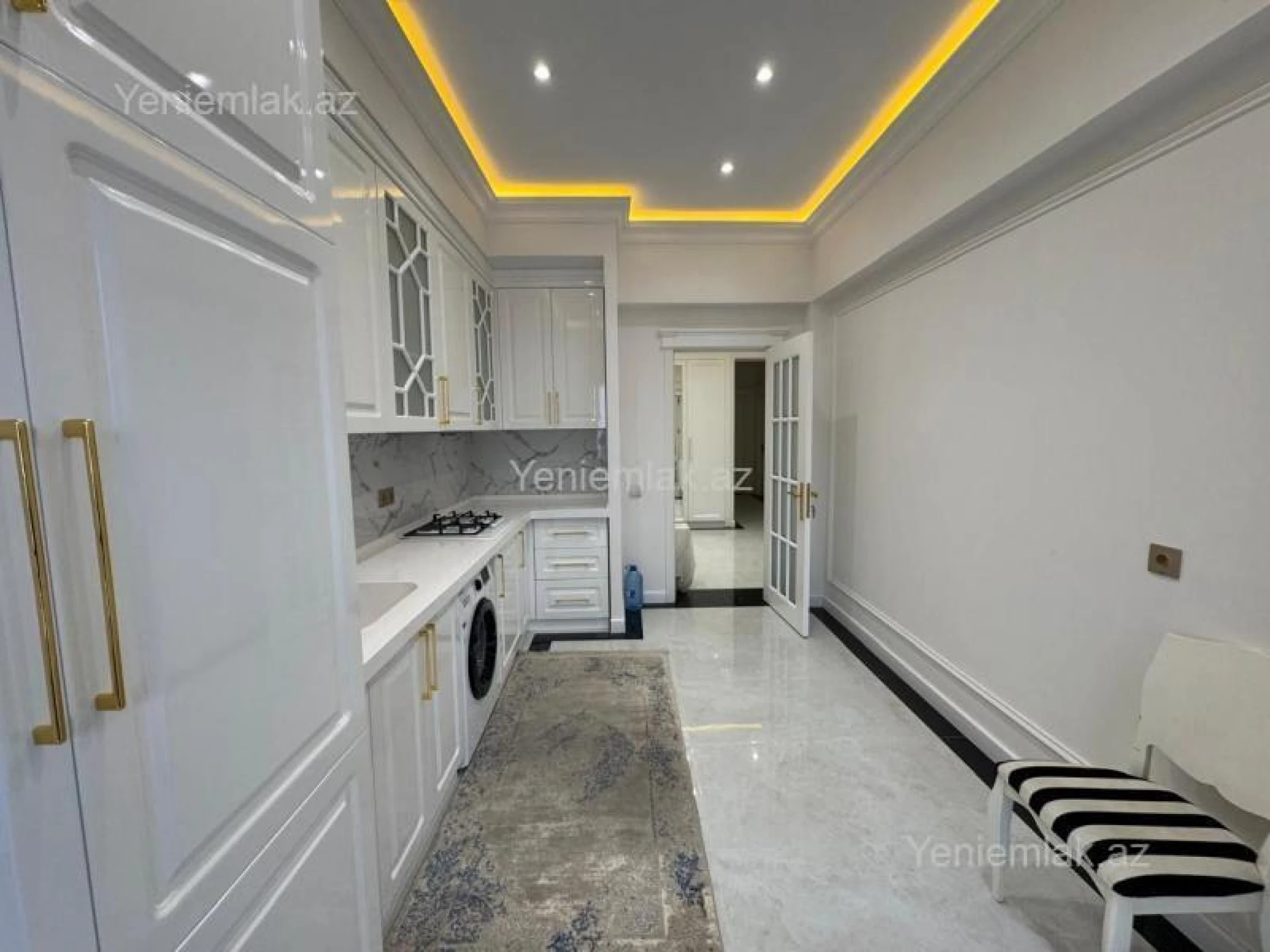 Satılır 3 otaqlı yeni tikili 151 m²