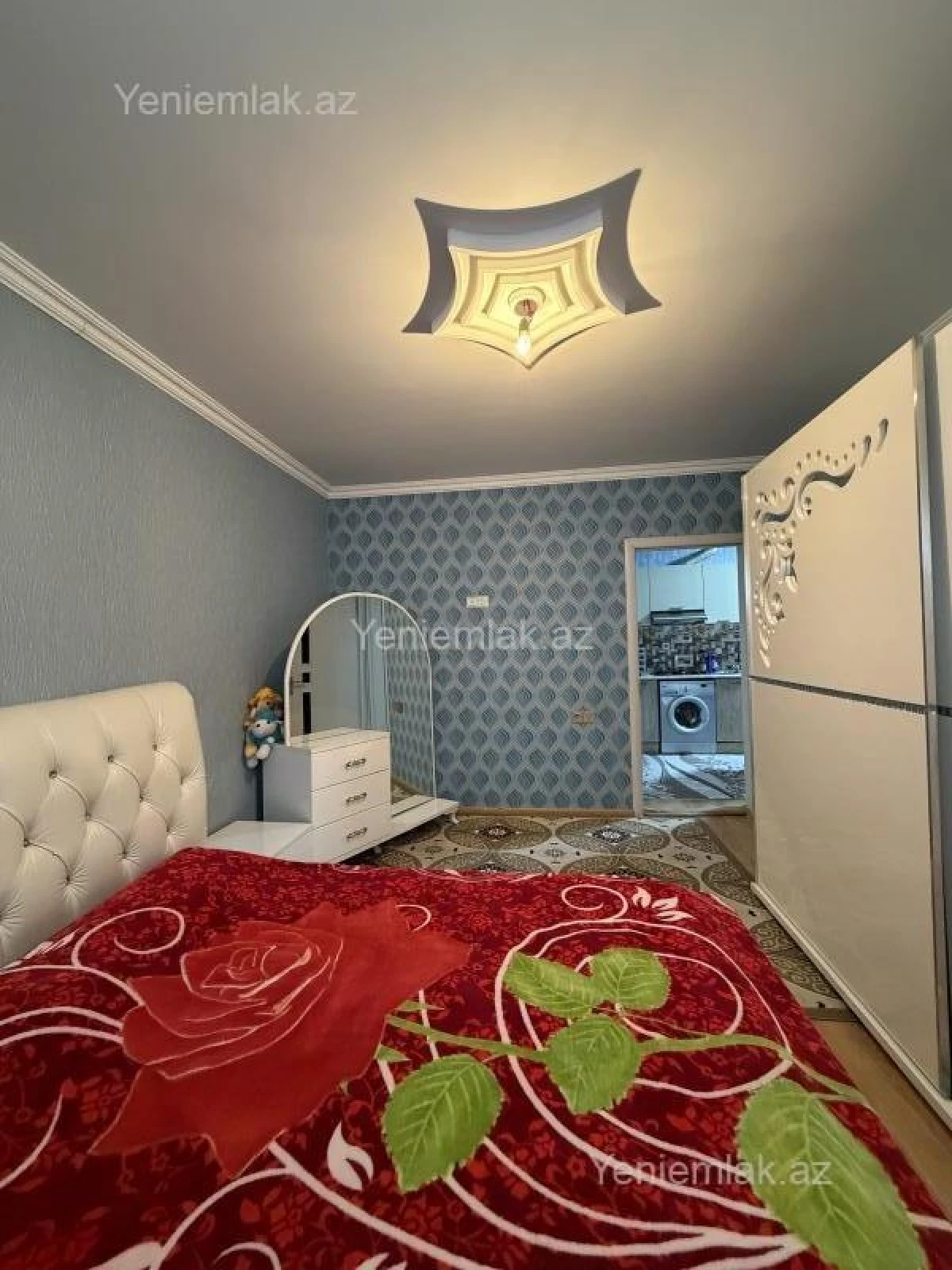 Satılır 3 otaqlı yeni tikili 75 m²