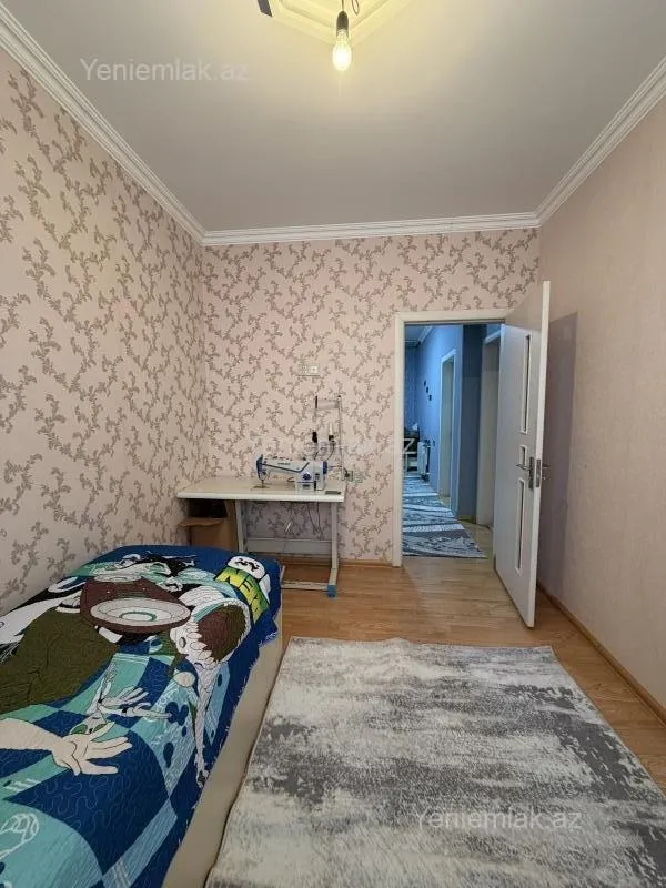 Satılır 3 otaqlı yeni tikili 75 m²
