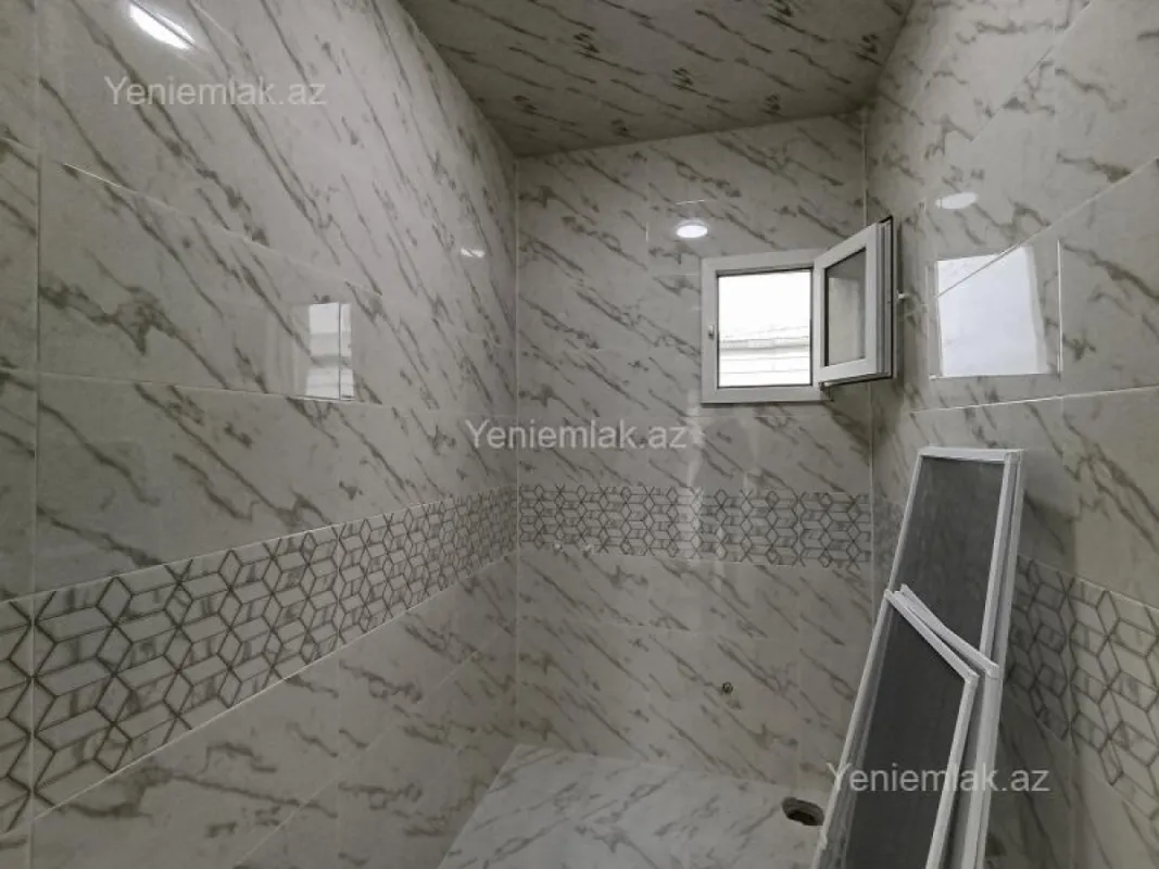 Satılır 4 otaqlı həyət evi 110 m²