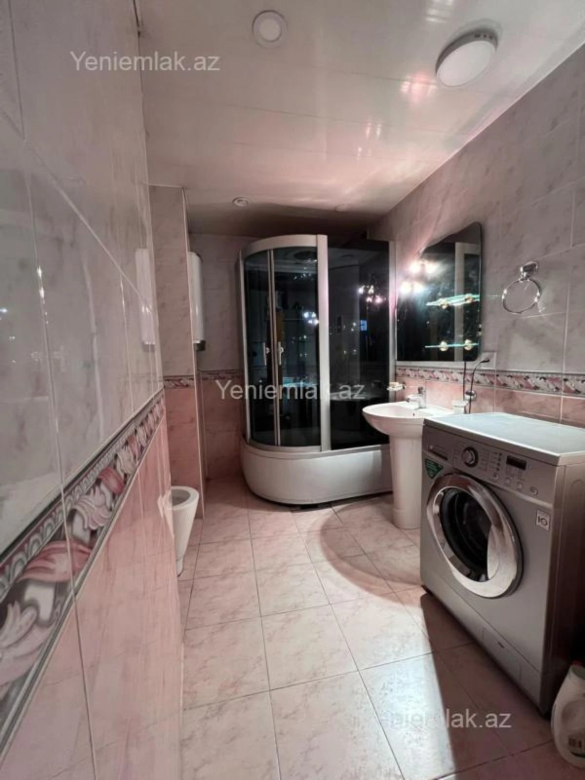 Satılır 2 otaqlı köhnə tikili 100 m²