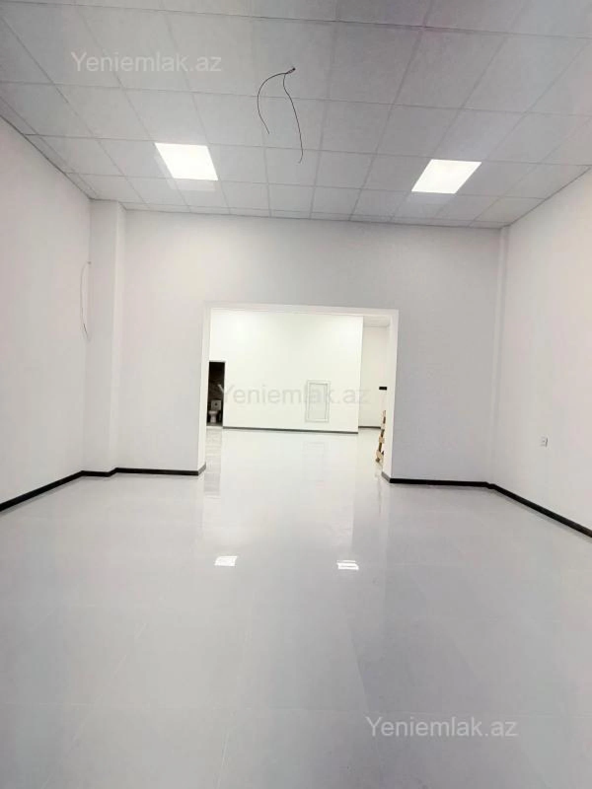 Satılır 1 otaqlı obyekt 82.5 m²