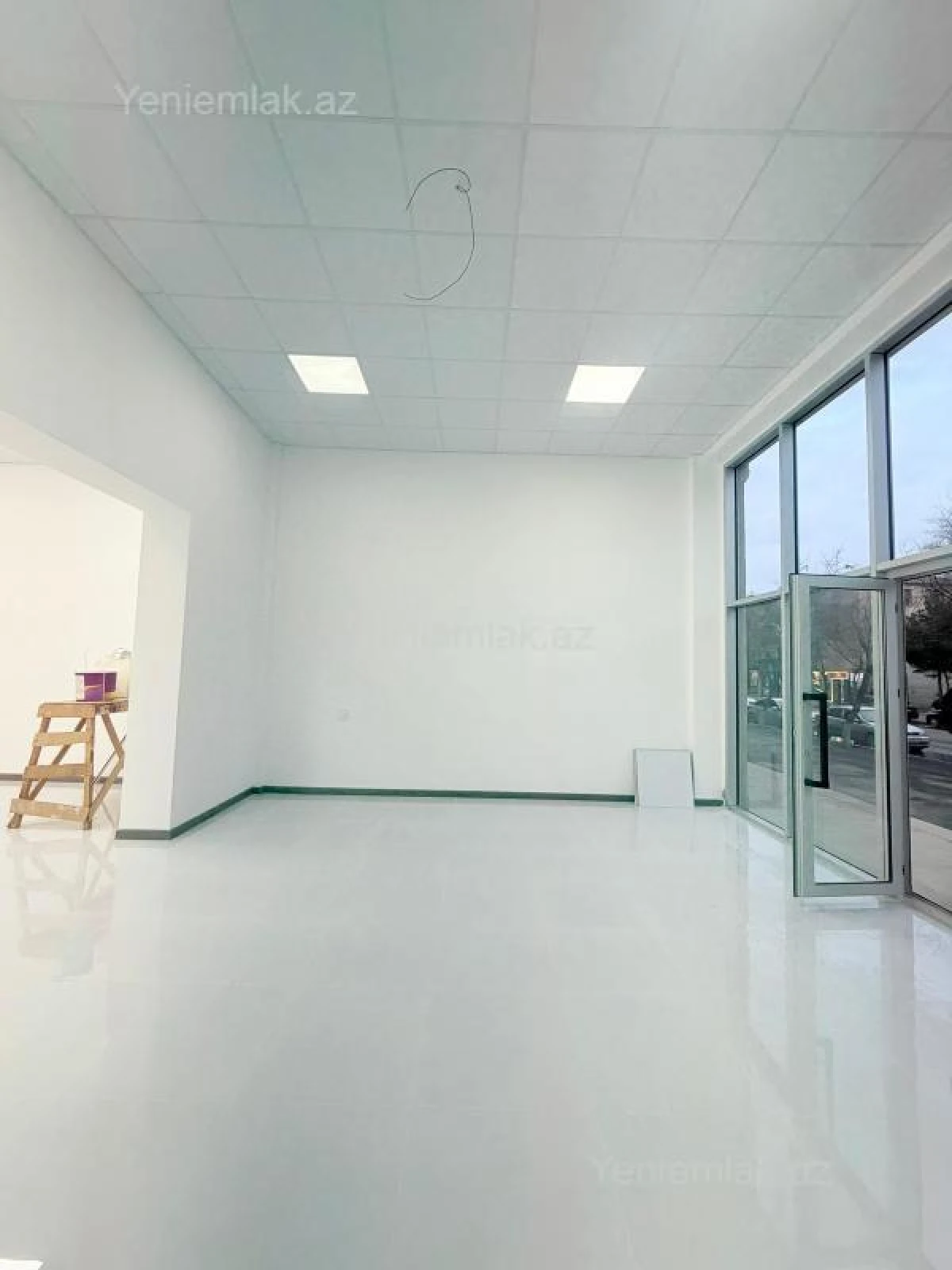 Satılır 1 otaqlı obyekt 82.5 m²