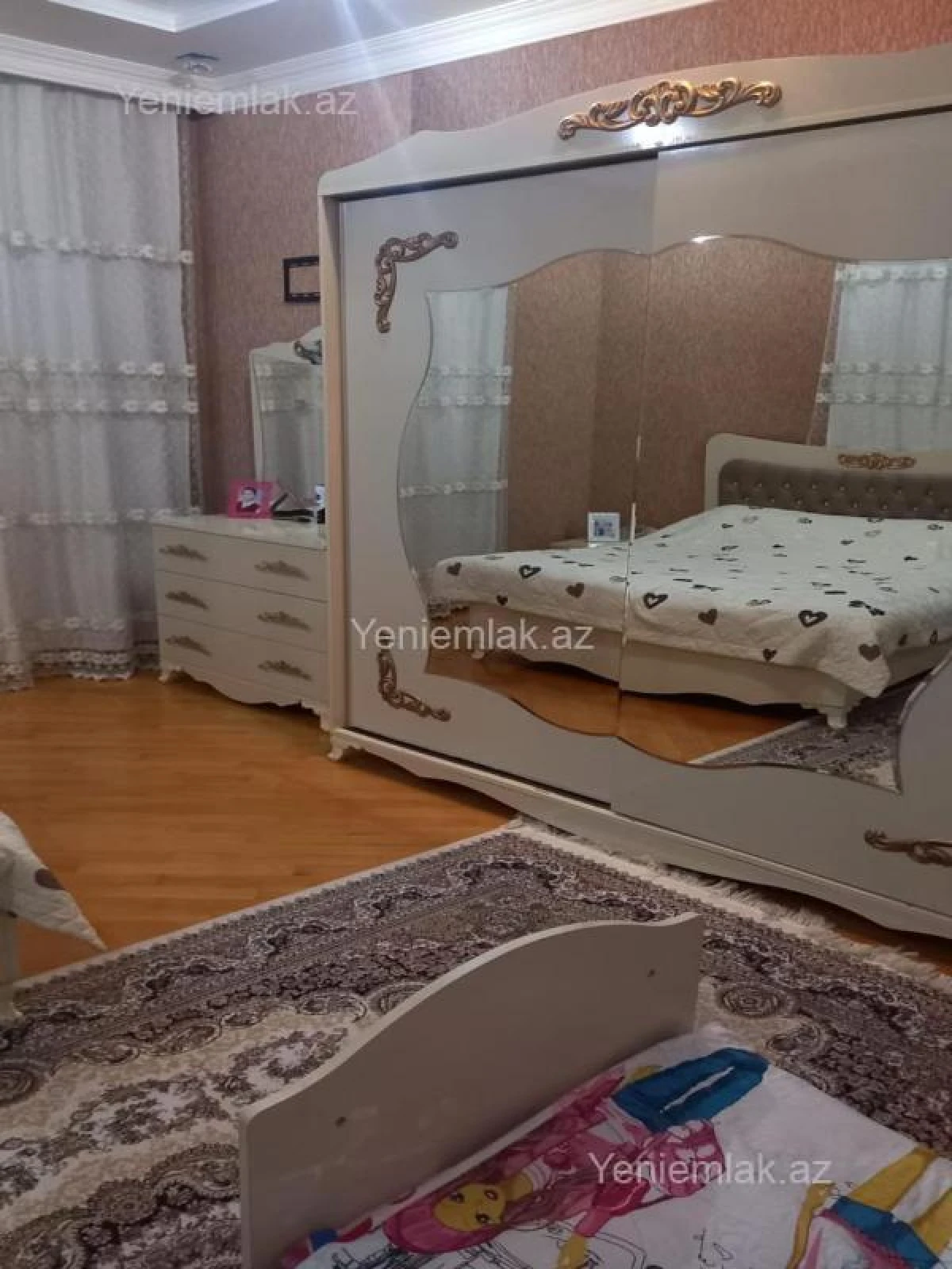 Satılır 3 otaqlı yeni tikili 127 m²