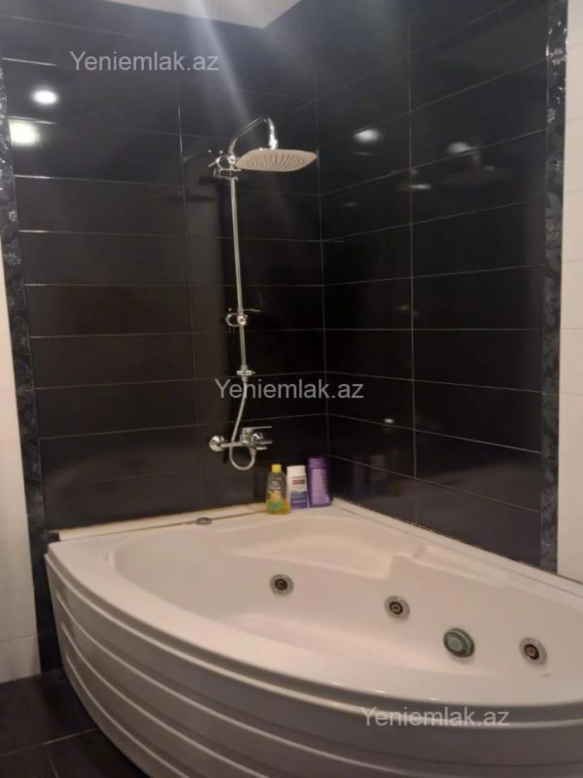 Satılır 3 otaqlı yeni tikili 127 m²