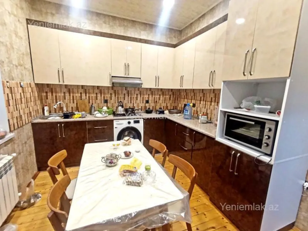 Satılır 4 otaqlı həyət evi 120 m²