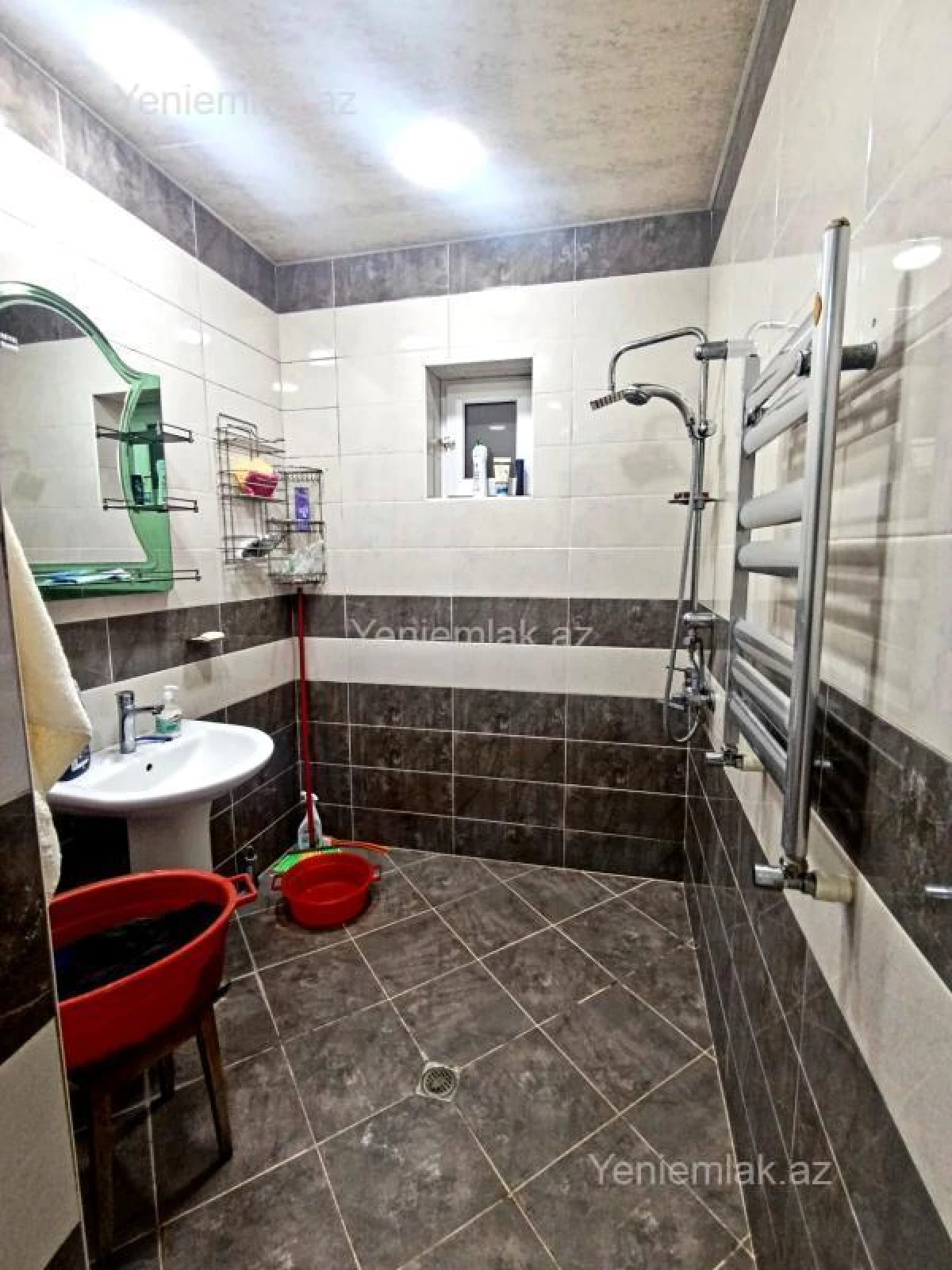 Satılır 4 otaqlı həyət evi 120 m²