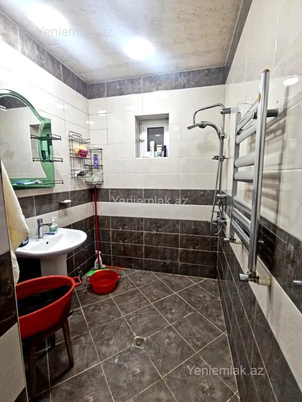 Satılır 4 otaqlı həyət evi 120 m²