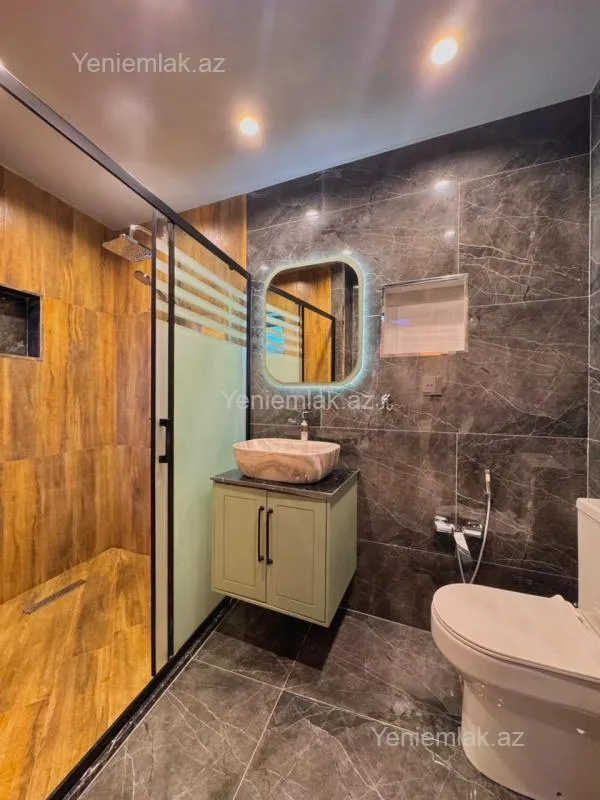 Satılır 4 otaqlı həyət evi 160 m²