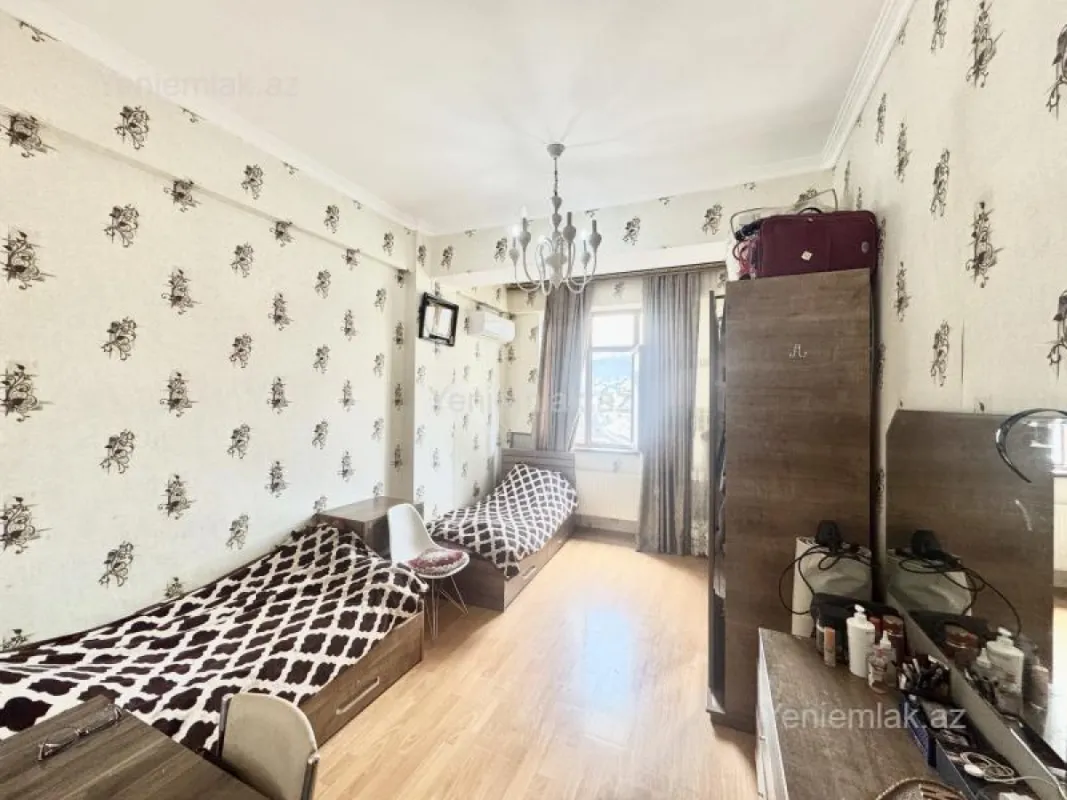 Satılır 2 otaqlı yeni tikili 65 m²