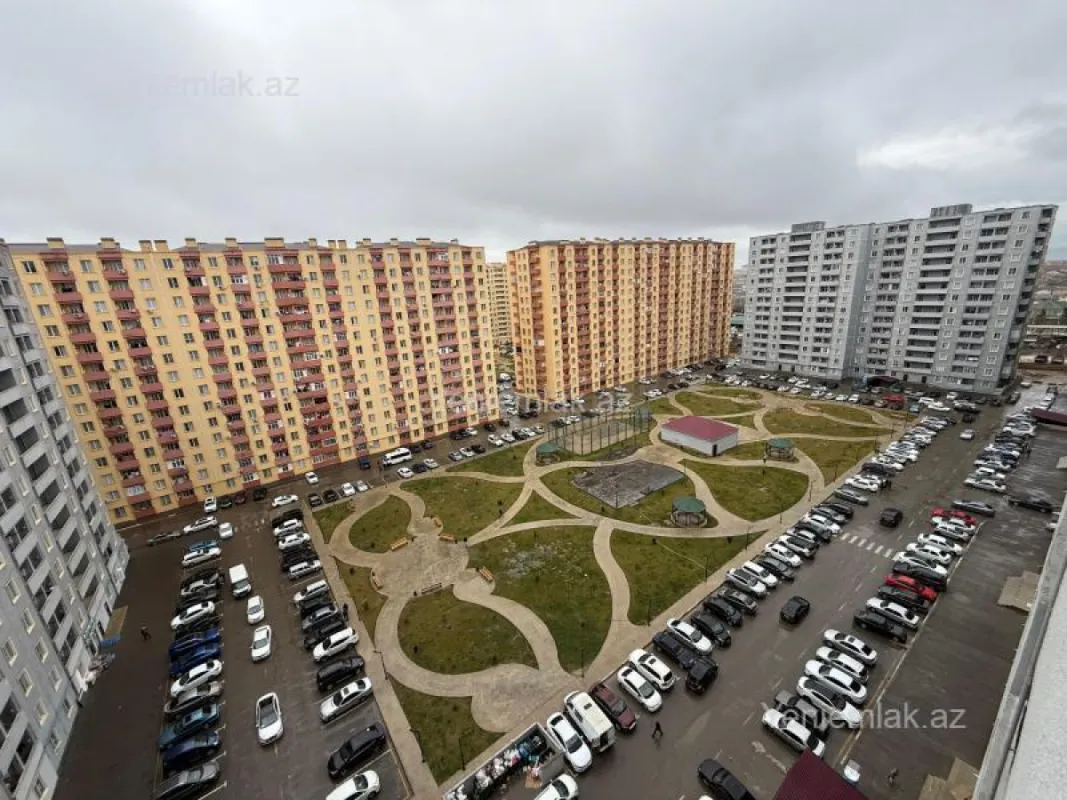 Satılır 2 otaqlı yeni tikili 86 m²