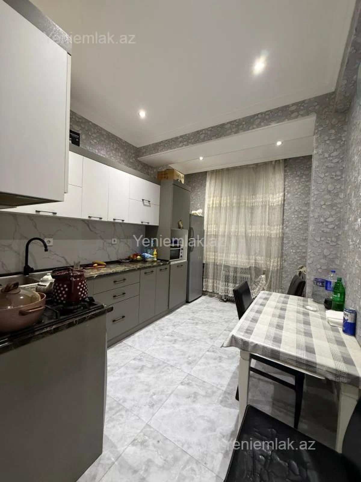 Satılır 2 otaqlı yeni tikili 86 m²