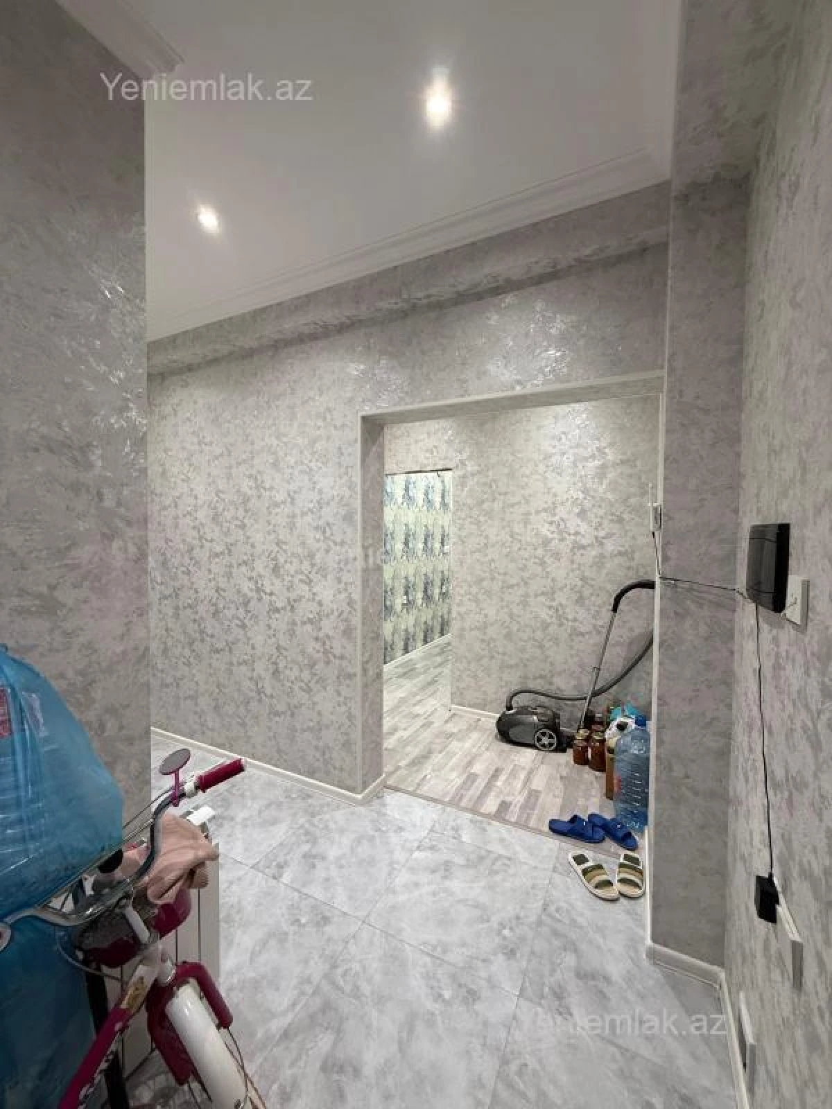 Satılır 2 otaqlı yeni tikili 86 m²