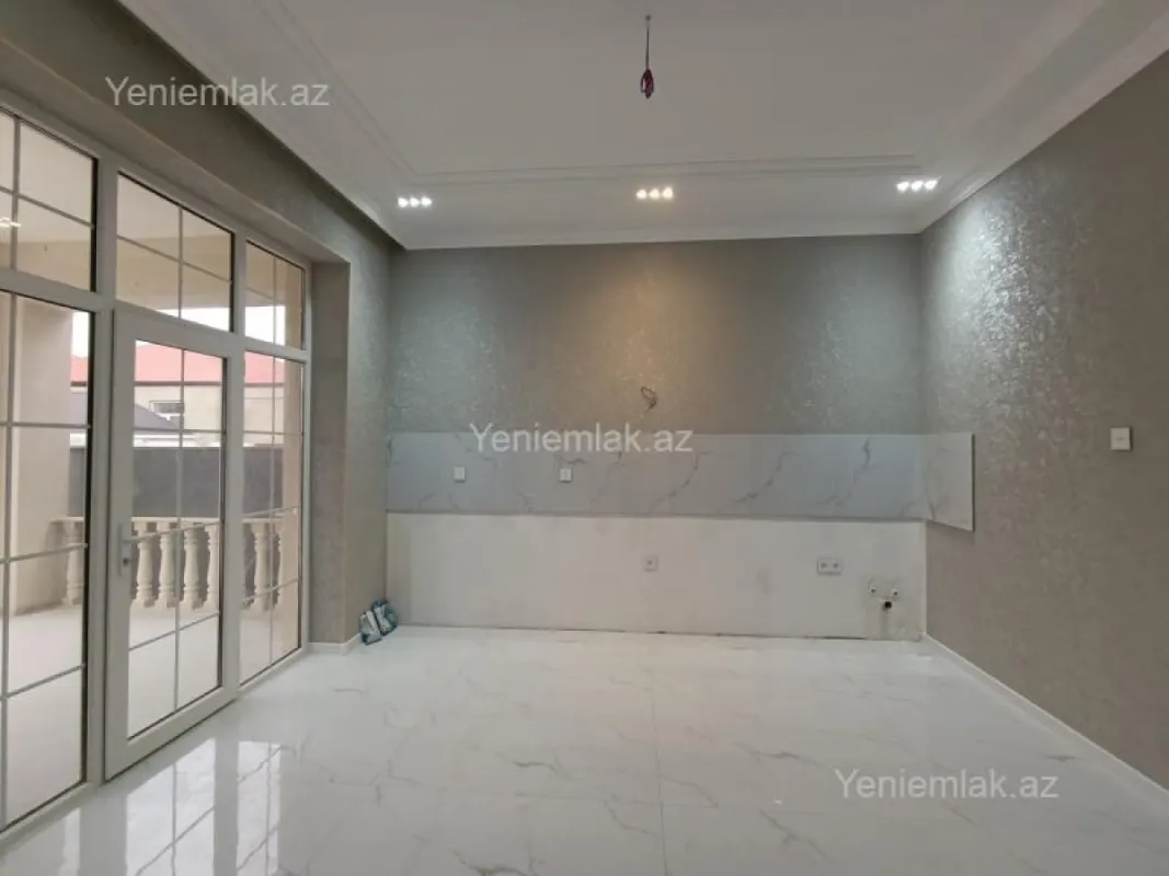 Satılır 4 otaqlı həyət evi 110 m²