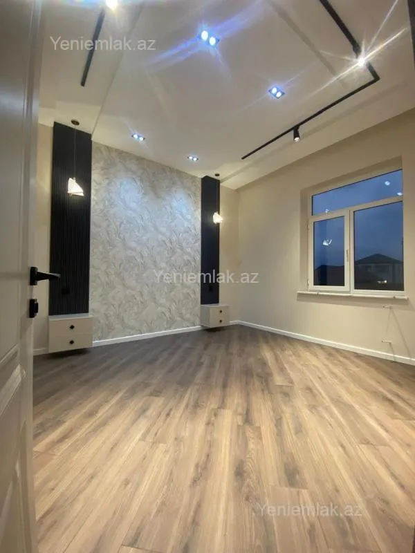 Satılır 4 otaqlı həyət evi 130 m²