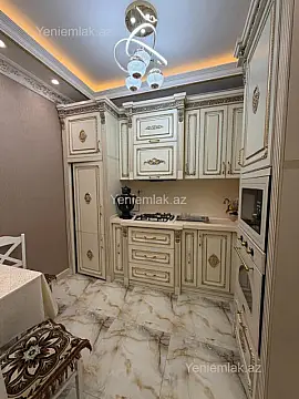 Satılır 2 otaqlı yeni tikili 80 m²