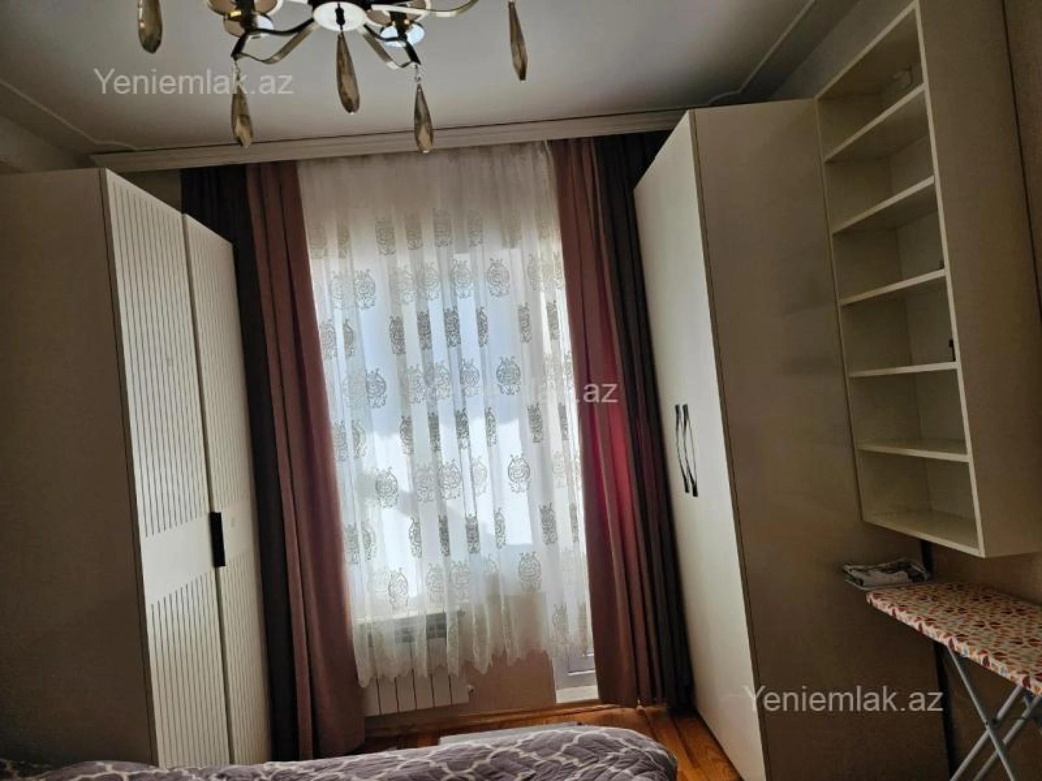Satılır 2 otaqlı köhnə tikili 60 m²