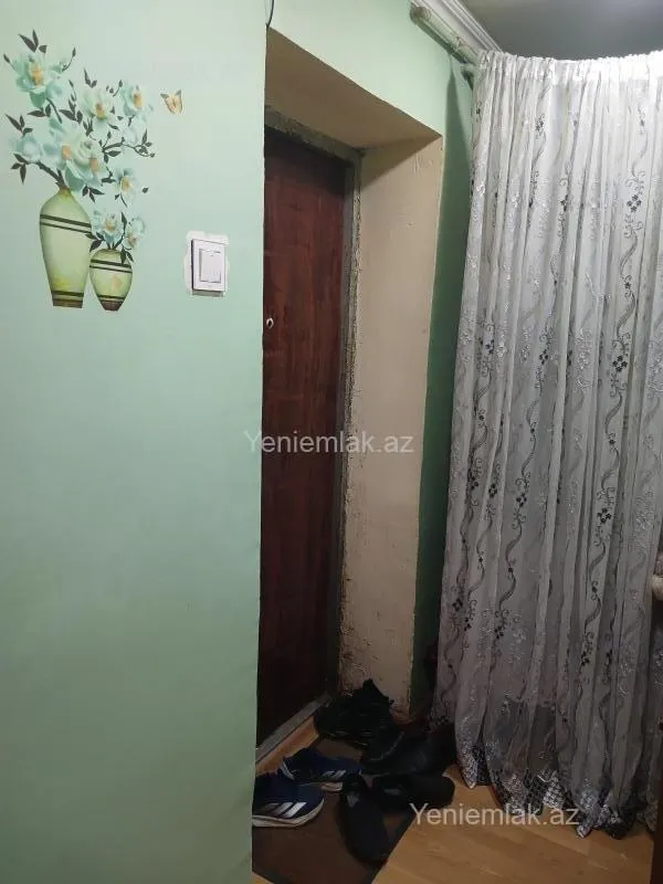 Satılır 3 otaqlı köhnə tikili 50 m²