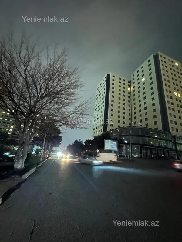 Satılır 3 otaqlı köhnə tikili 80 m²